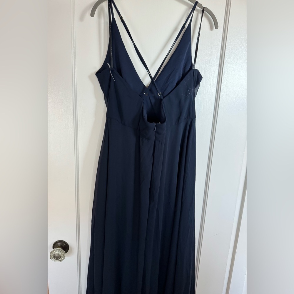 Elegant Navy Blue Formal Dress - Picture 2 of 2